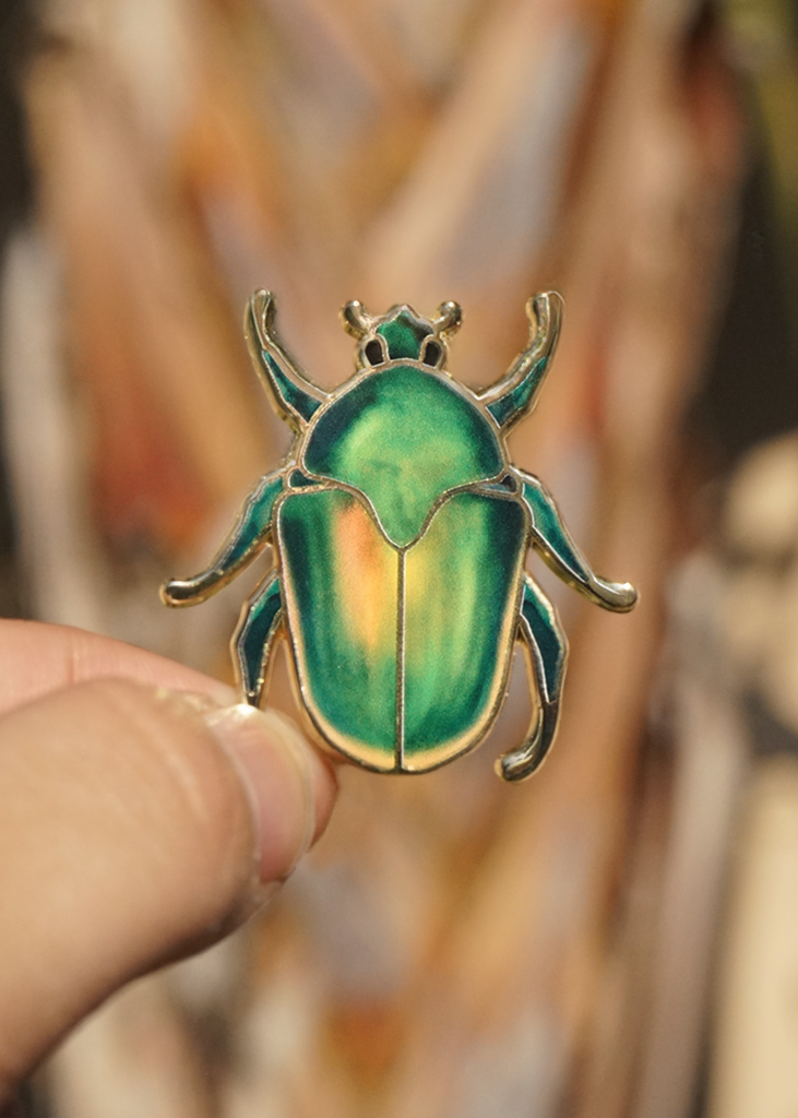Green June beetle close up