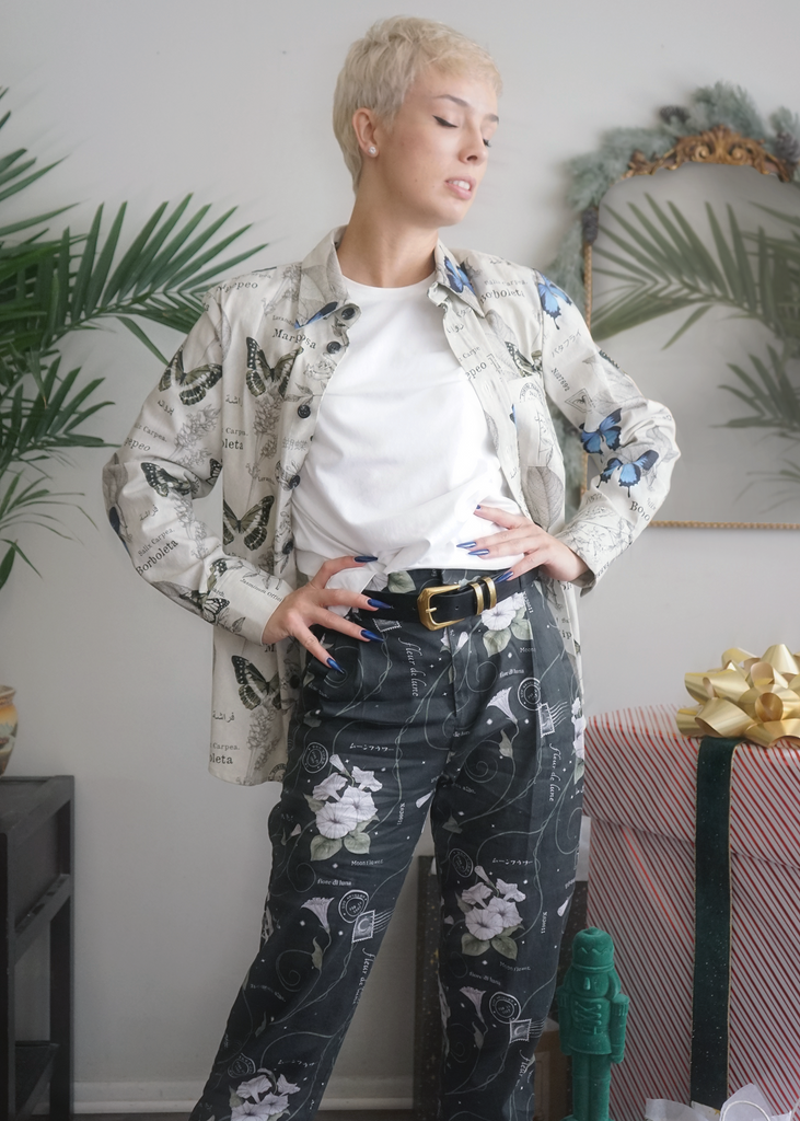 Amy wearing a size small Atlas trouser in the midnight magic print