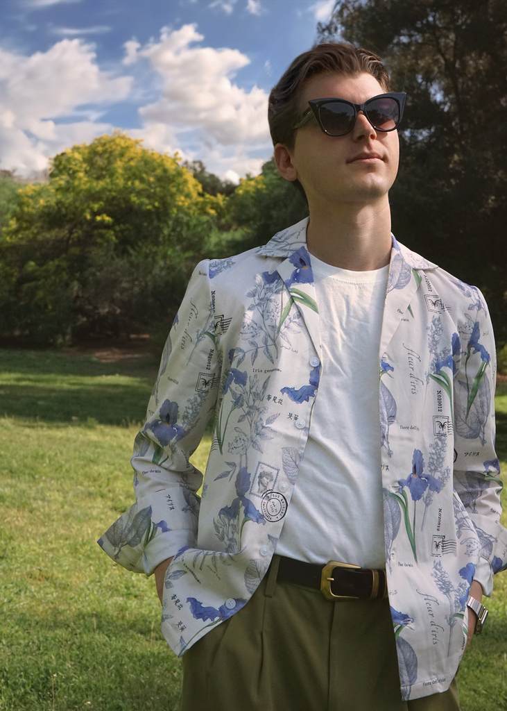 Thomas wearing Atlas shirt